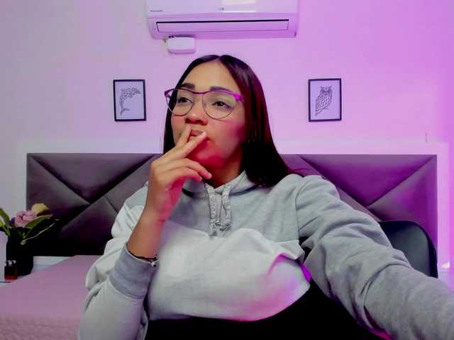 Vysílací screenshoty Tinasimons