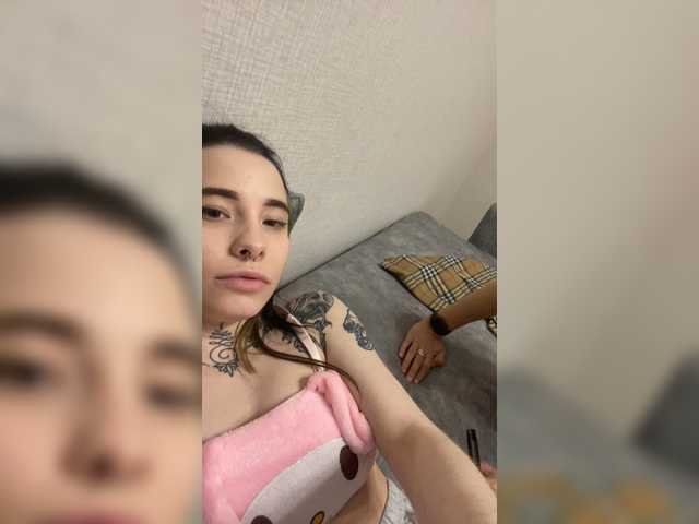 Vysílací screenshoty TreshGirls