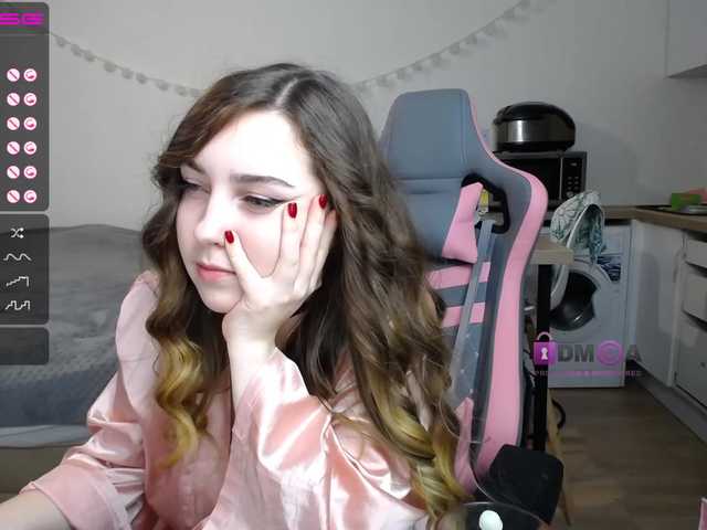 Vysílací screenshoty TWINKLE--