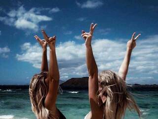 Erotický videochat twosexyandhotgirls