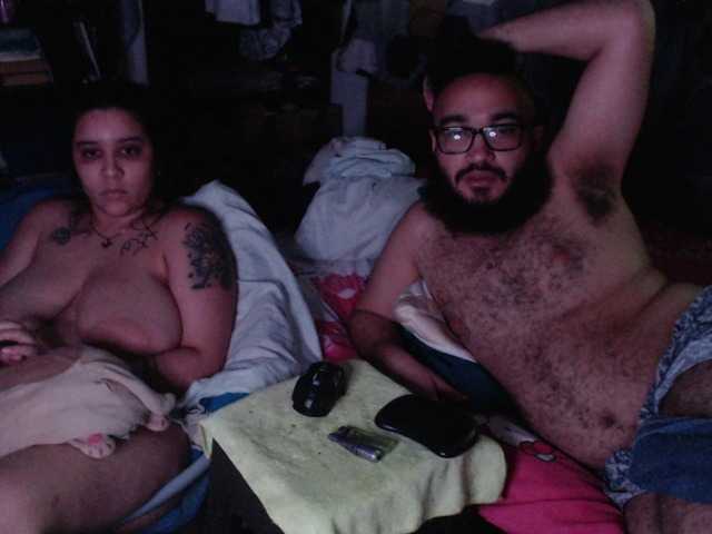 Fotky Angie_Gabe IF U WANNA SOME ATTENTION JUST TIP. IF U WANNA SEE US FUCK HARD GO PVT AND WE CAN FUN TOGETHER. NOOOO FUCKING FREE SHOW