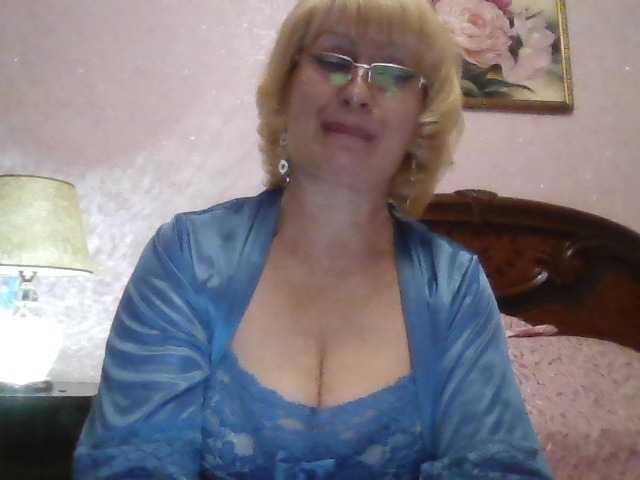 Fotky _mamasita_ Greetings, my dears: * Welcome im my room. I will be glad to your attention and gifts :) I'm collecting tokens for a better camera. Need @remain :*