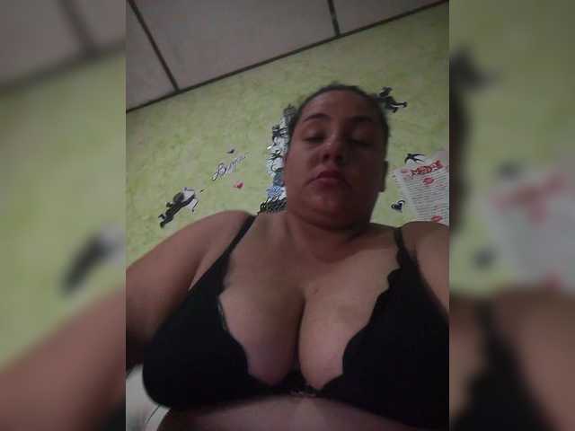 Vysílací screenshoty Valeriacurvy