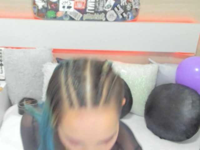 Fotky valerik-cano hey guys im new here squirt at goal @remain @total