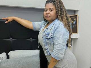 Erotický videochat Vanessa-Frizzy