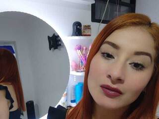 Erotický videochat violet-adams1