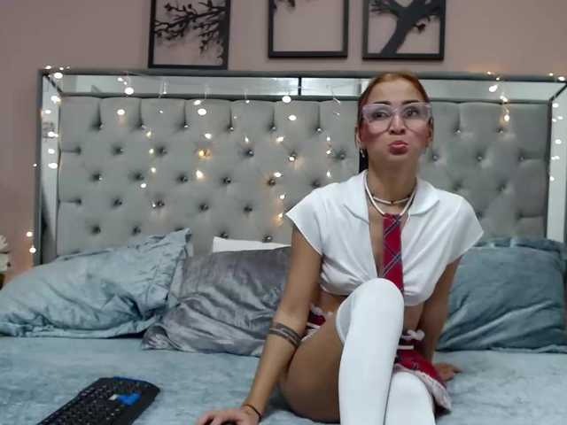 Fotky violeta-lush1 Show hot