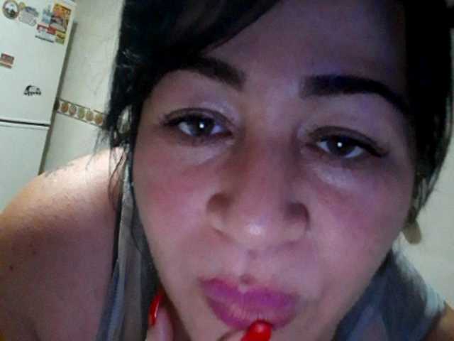 Vysílací screenshoty WhoreHot