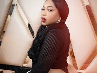 Erotický videochat xhollyrowlan