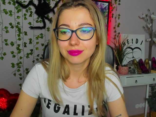 Vysílací screenshoty xxHeidiLove