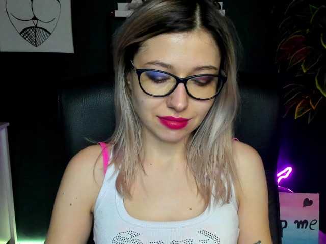 Vysílací screenshoty xxHeidiLove