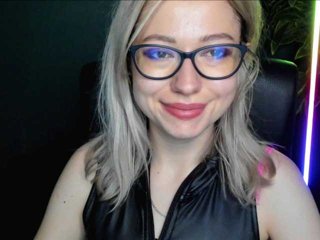 Vysílací screenshoty xxHeidiLove
