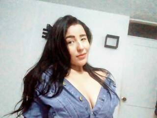 Erotický videochat Yalizaa