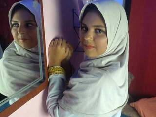 Erotický videochat YaminaIssawi