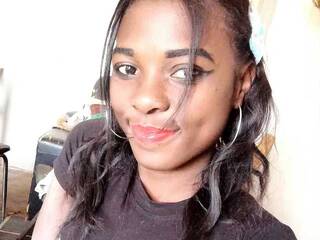 Erotický videochat Yannapretty