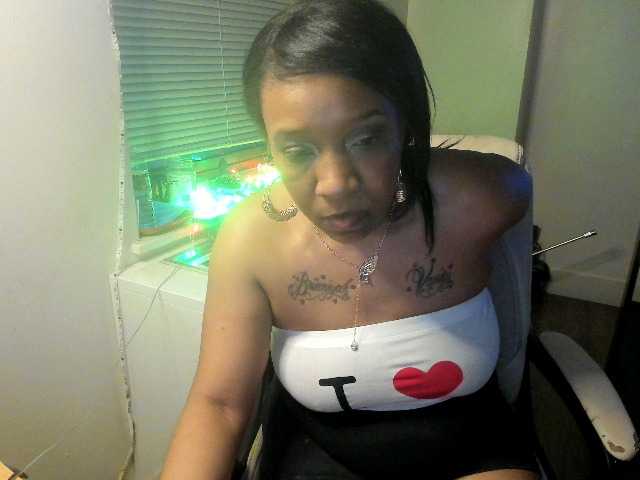 Fotky Yasminepretty FUCK ALL 3 HOLES @ 1000 TOKENS .TIP MENU ACTIVE. #CUMSHOW ROLL THE DICE, SPIN THE WHEEL 4 FUN LETS PLAY. USE TIP MENU. SHOW RECORDING ON. ~Follow me on twitter Tinasnoww69