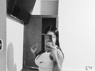Erotický videochat ZAIRA-BREEZE