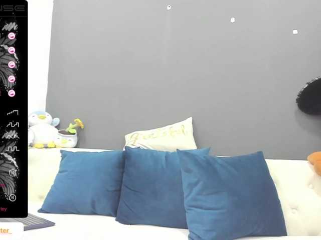 Vysílací screenshoty Zarah-Carter