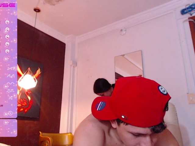 Vysílací screenshoty zoeandmaxwell